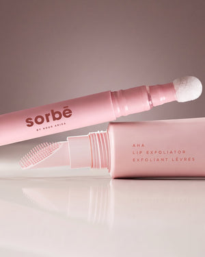 Duo: AHA Lip Exfoliator + Lip Blur Cushion