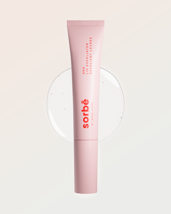 مقشّر الشفاه بأحماض الألفا هيدروكسي (AHA)